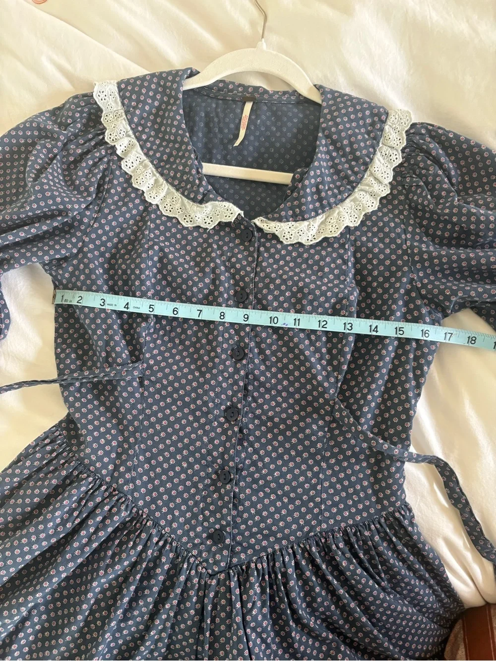Free People Daisy Print Eyelet Collar Mini Dress | Size 8 - Picture 5 of 7